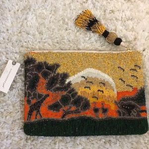 ✨NWT ANTHROPOLOGIE✨ BEADED CLUTCH African Savannah